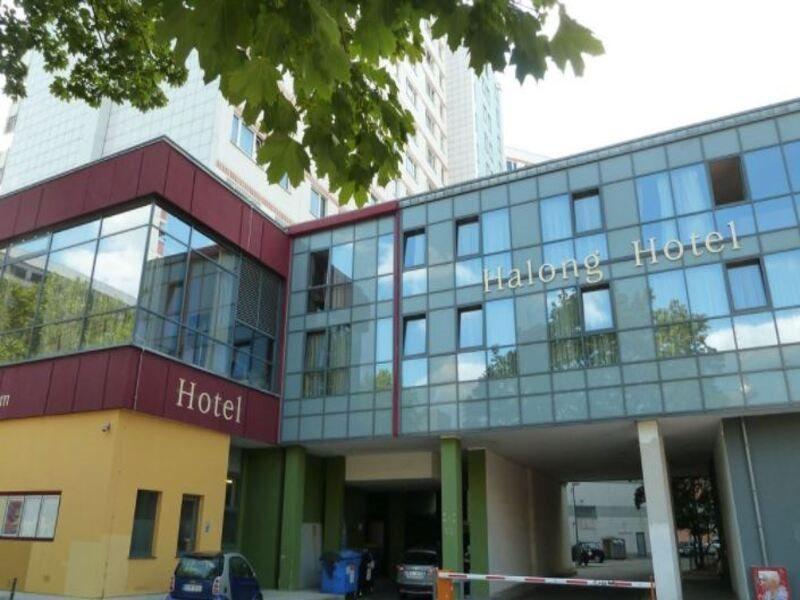 Halong Hotel Berlin Exterior photo